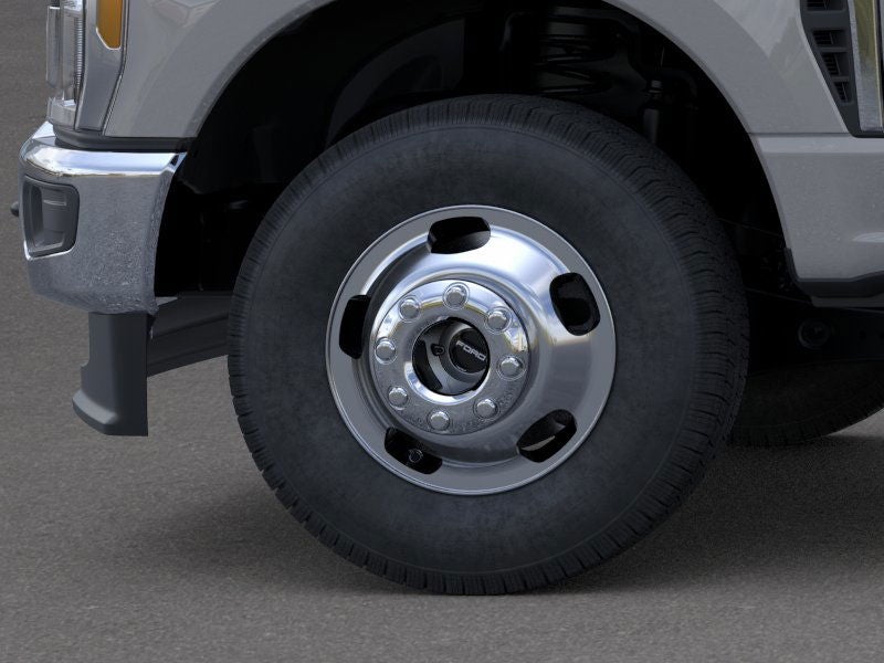 2025 Ford Super Duty F-350 DRW XL