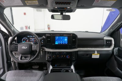 2025 Ford Super Duty F-350 DRW XL