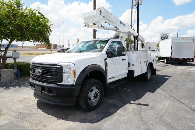 2026 Ford Super Duty F-550 DRW XL