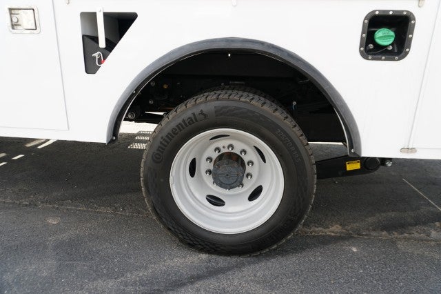 2026 Ford Super Duty F-550 DRW XL