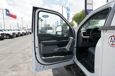 2026 Ford Super Duty F-550 DRW XL