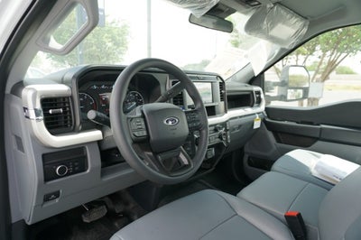 2026 Ford Super Duty F-550 DRW XL