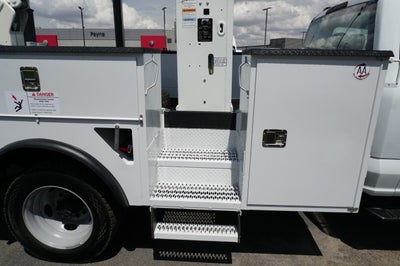 2026 Ford Super Duty F-550 DRW XL