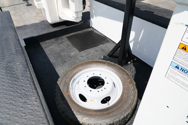 2026 Ford Super Duty F-550 DRW XL