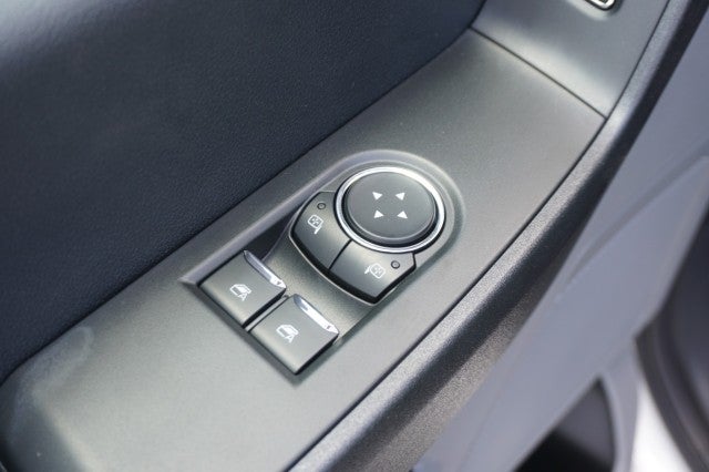 2025 Ford Super Duty F-600 DRW XL