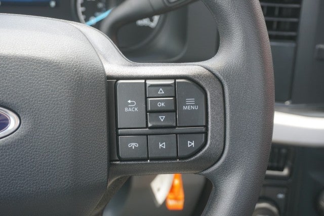 2025 Ford Super Duty F-600 DRW XL