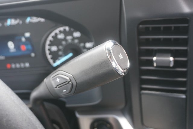 2025 Ford Super Duty F-600 DRW XL