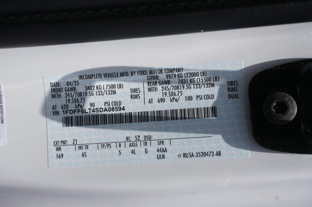 2025 Ford Super Duty F-600 DRW XL