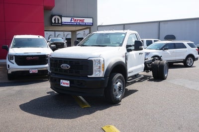 2025 Ford Super Duty F-600 DRW XL