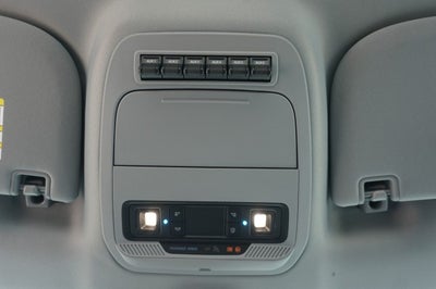 2025 Ford Super Duty F-600 DRW XL