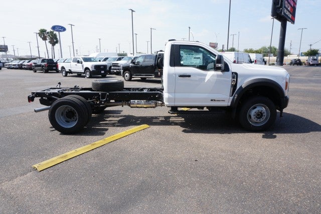 2025 Ford Super Duty F-600 DRW XL