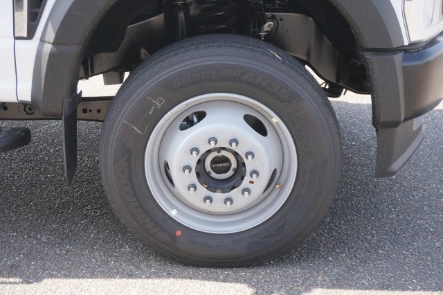 2025 Ford Super Duty F-600 DRW XL