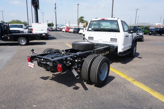 2025 Ford Super Duty F-600 DRW XL