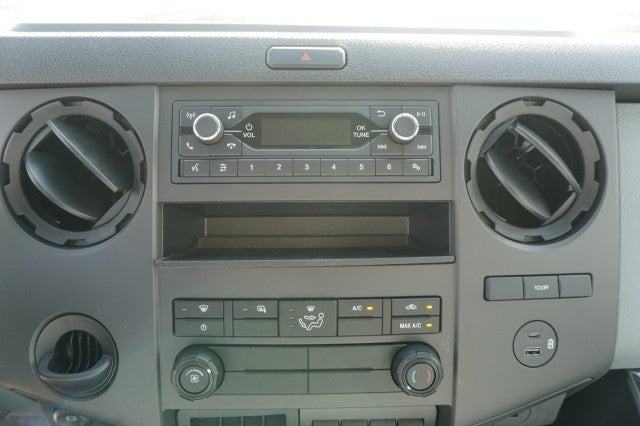 2027 Ford F-650 Straight Frame Base