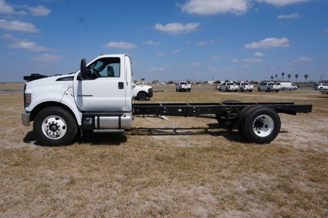 2027 Ford F-650 Straight Frame F-650 SD Diesel Straight Frame