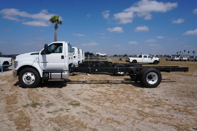2027 Ford F-650 Straight Frame F-650 SD Diesel Straight Frame