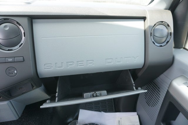 2027 Ford F-650 Straight Frame Base