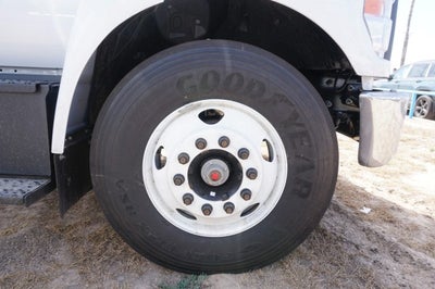 2027 Ford F-650 Straight Frame Base