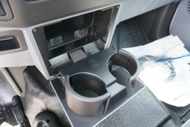 2027 Ford F-650 Straight Frame Base