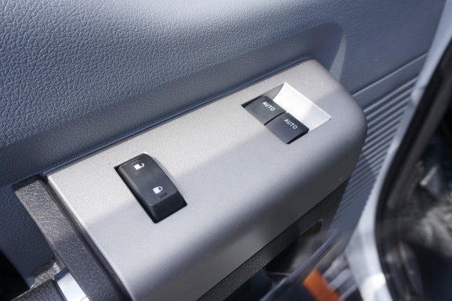 2027 Ford F-650 Straight Frame Base