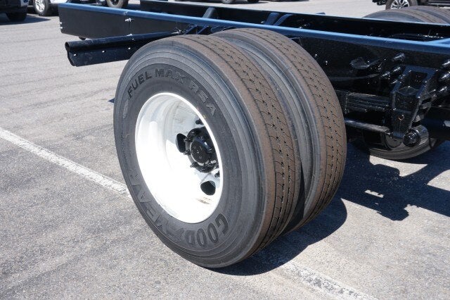 2027 Ford F-750 Straight Frame F-750 SD Diesel Straight Frame