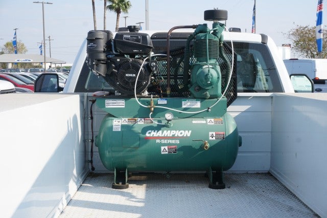 2025 Ford Super Duty F-450 DRW XL