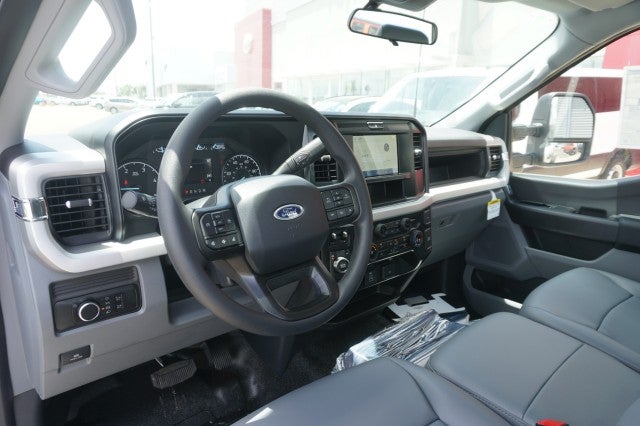 2025 Ford Super Duty F-450 DRW XL