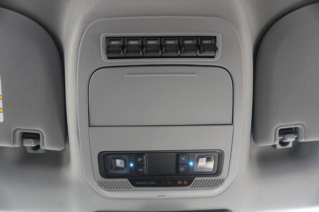 2025 Ford Super Duty F-550 DRW XL