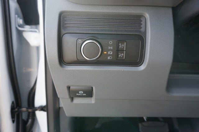 2025 Ford Super Duty F-550 DRW XL