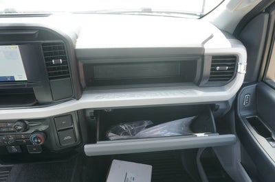 2025 Ford Super Duty F-550 DRW XL