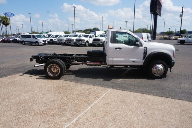 2025 Ford Super Duty F-550 DRW XL
