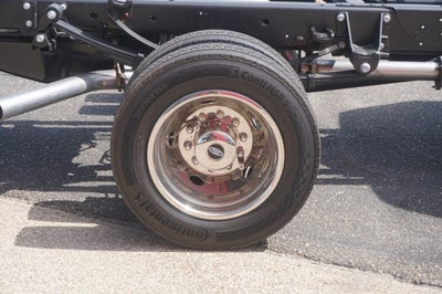 2025 Ford Super Duty F-550 DRW XL