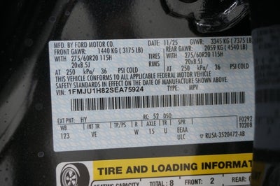 2025 Ford Expedition Active