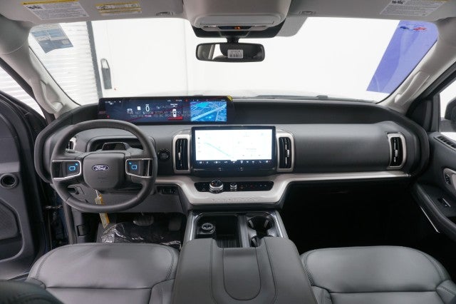 2027 Ford Expedition Active