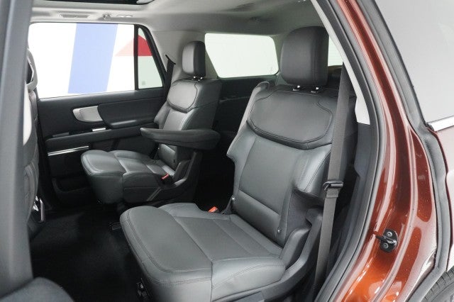 2027 Ford Expedition Active