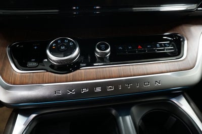 2027 Ford Expedition King Ranch