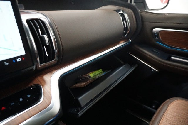 2027 Ford Expedition King Ranch