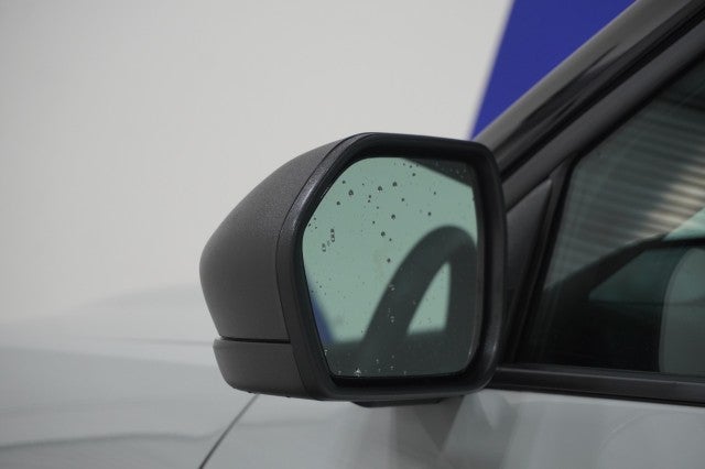 2027 Ford Explorer Active w/200A Pkg