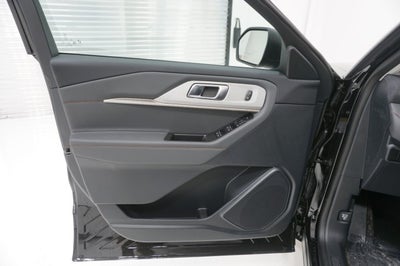 2026 Ford Explorer Active w/100A Pkg