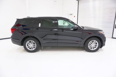 2026 Ford Explorer Active w/100A Pkg