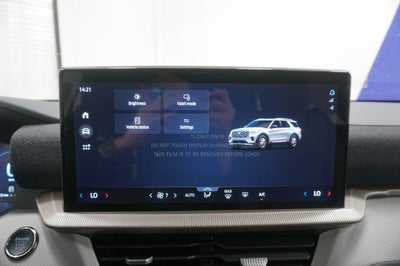2026 Ford Explorer Active w/100A Pkg