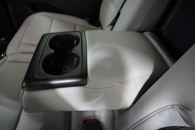 2027 Ford Explorer Active w/200A Pkg