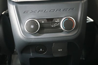 2027 Ford Explorer Active w/200A Pkg