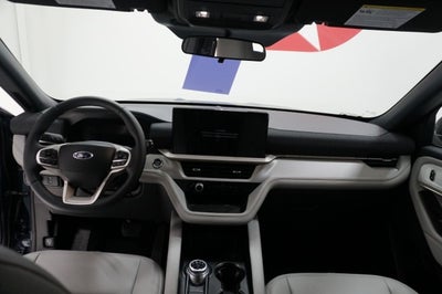 2027 Ford Explorer Active w/200A Pkg