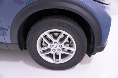 2027 Ford Explorer Active w/200A Pkg