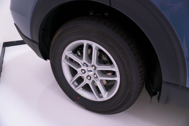2027 Ford Explorer Active w/200A Pkg