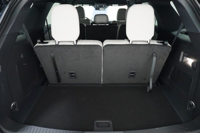 2027 Ford Explorer Active w/200A Pkg