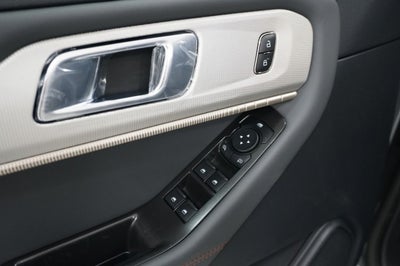2027 Ford Explorer Active w/200A Pkg