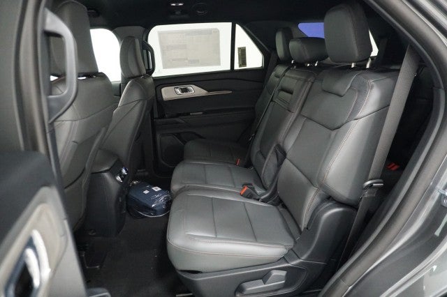 2027 Ford Explorer Active w/200A Pkg