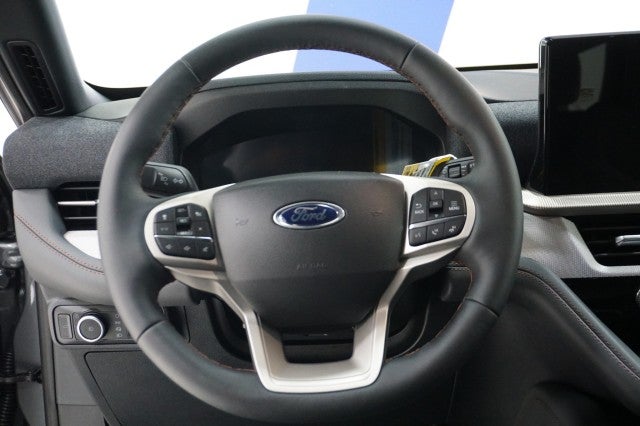 2027 Ford Explorer Active w/200A Pkg